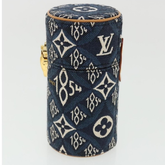 LOUIS VUITTON | Since 1854 100ML Travel Case - Picture 10 of 16